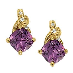 14K Gold Round and Cushion Diamond Cluster Earrings